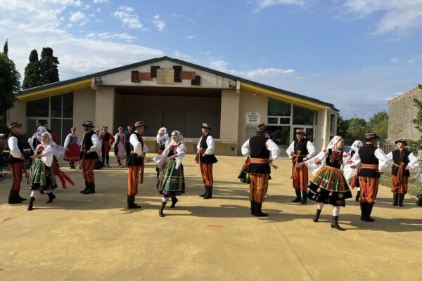 519050956_1060547372920688_8260997707729462196_n